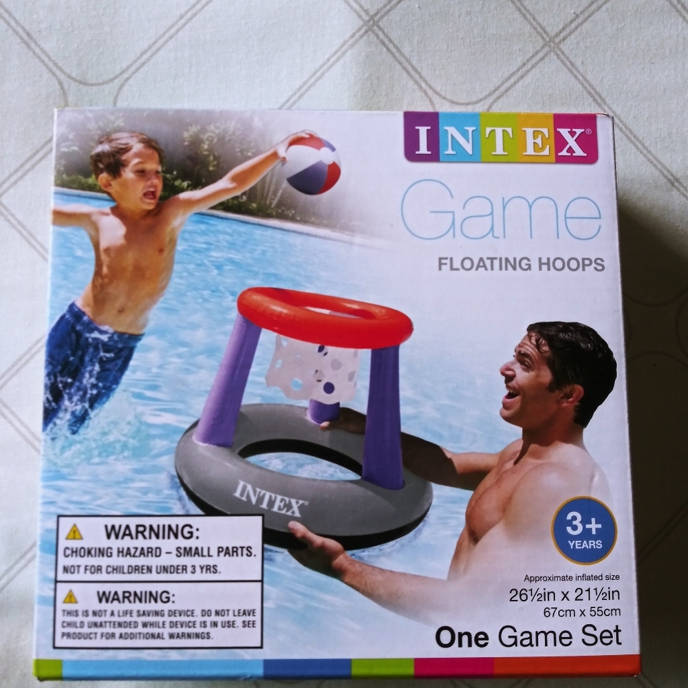 Index Pool Floating Hoops